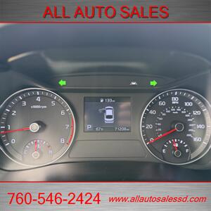 2019 Kia Forte LXS - Photo 13 - Escondido, CA 92029