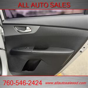 2019 Kia Forte LXS - Photo 29 - Escondido, CA 92029