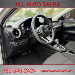 2019 Kia Forte LXS - Photo 11 - Escondido, CA 92029