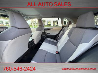 2020 Toyota RAV4 Hybrid XLE   - Photo 31 - Escondido, CA 92029