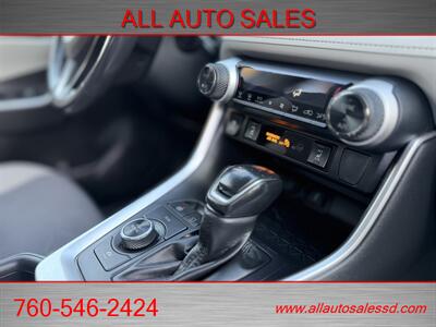 2020 Toyota RAV4 Hybrid XLE   - Photo 19 - Escondido, CA 92029