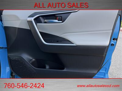 2020 Toyota RAV4 Hybrid XLE   - Photo 34 - Escondido, CA 92029