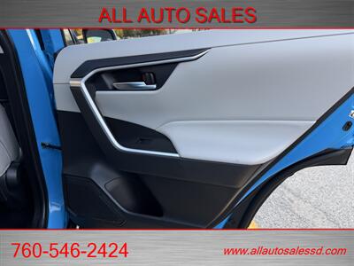 2020 Toyota RAV4 Hybrid XLE   - Photo 36 - Escondido, CA 92029