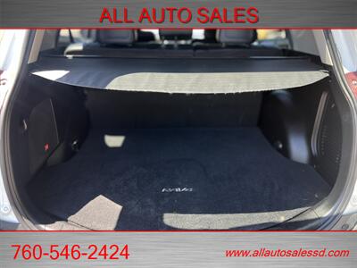 2015 Toyota RAV4 Limited   - Photo 11 - Escondido, CA 92029