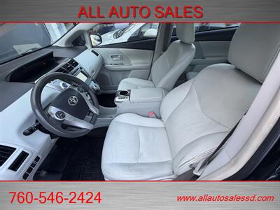 2014 Toyota Prius v Three   - Photo 7 - Escondido, CA 92029