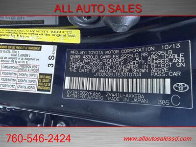 2014 Toyota Prius v Three - Photo 8 - Escondido, CA 92029