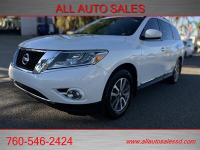 2015 Nissan Pathfinder SV   - Photo 5 - Escondido, CA 92029