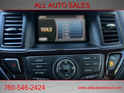 2015 Nissan Pathfinder SV   - Photo 11 - Escondido, CA 92029