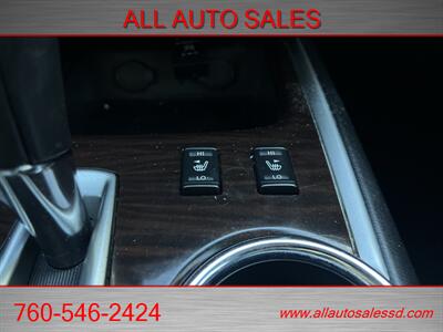 2015 Nissan Pathfinder SV   - Photo 16 - Escondido, CA 92029