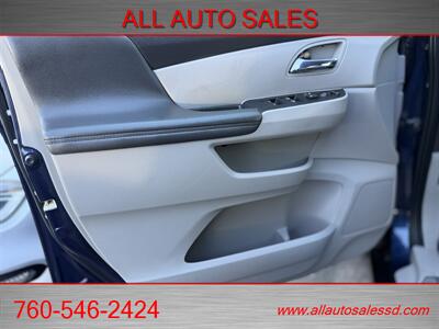 2016 Honda Odyssey EX-L w/Navi   - Photo 44 - Escondido, CA 92029