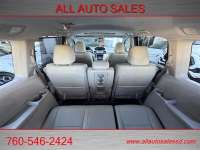 2016 Honda Odyssey EX-L w/Navi   - Photo 32 - Escondido, CA 92029