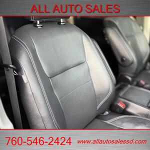 2018 Toyota Sienna SE Premium 8-Passeng - Photo 24 - Escondido, CA 92029