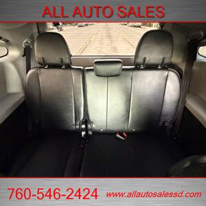 2018 Toyota Sienna SE Premium 8-Passeng - Photo 26 - Escondido, CA 92029