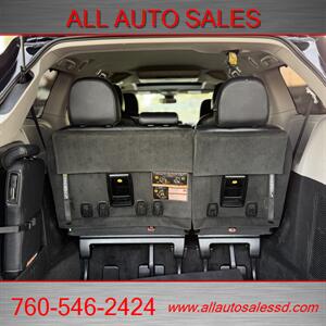 2018 Toyota Sienna SE Premium 8-Passeng - Photo 12 - Escondido, CA 92029