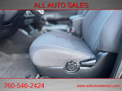 2017 Toyota Tacoma TRD Sport   - Photo 27 - Escondido, CA 92029