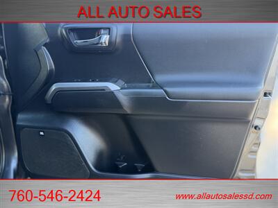 2017 Toyota Tacoma TRD Sport   - Photo 39 - Escondido, CA 92029
