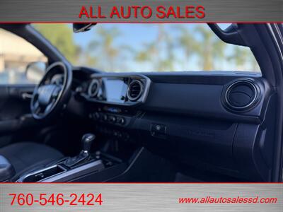 2017 Toyota Tacoma TRD Sport   - Photo 33 - Escondido, CA 92029