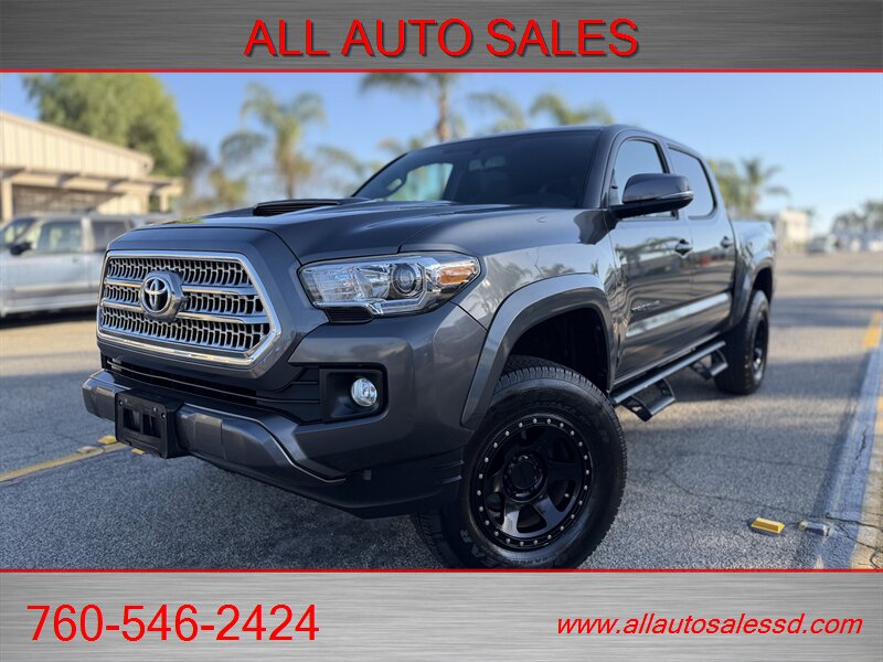 2017 Toyota Tacoma TRD Sport   - Photo 1 - Escondido, CA 92029