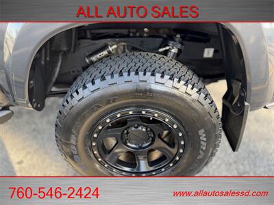 2017 Toyota Tacoma TRD Sport   - Photo 41 - Escondido, CA 92029
