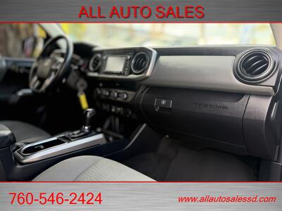 2018 Toyota Tacoma SR5 V6   - Photo 21 - Escondido, CA 92029