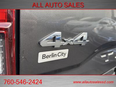 2018 Toyota Tacoma SR5 V6   - Photo 13 - Escondido, CA 92029