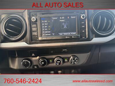 2018 Toyota Tacoma SR5 V6   - Photo 19 - Escondido, CA 92029