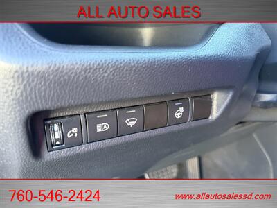 2020 Toyota RAV4 Hybrid XLE   - Photo 21 - Escondido, CA 92029