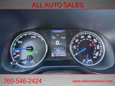 2020 Toyota RAV4 Hybrid XLE   - Photo 14 - Escondido, CA 92029