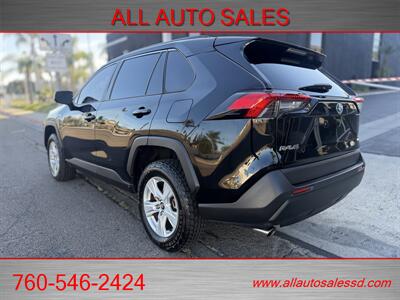 2020 Toyota RAV4 Hybrid XLE   - Photo 5 - Escondido, CA 92029