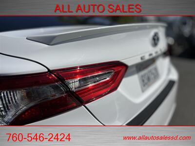 2020 Toyota Camry Hybrid SE   - Photo 11 - Escondido, CA 92029