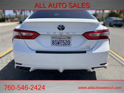 2020 Toyota Camry Hybrid SE   - Photo 8 - Escondido, CA 92029