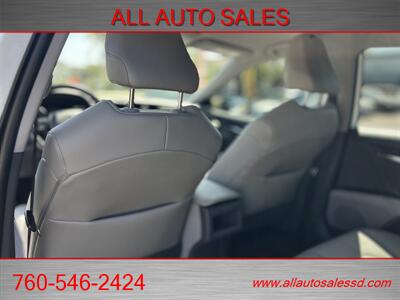2020 Toyota Camry Hybrid SE   - Photo 27 - Escondido, CA 92029
