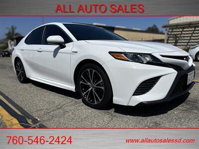 2020 Toyota Camry Hybrid SE   - Photo 4 - Escondido, CA 92029
