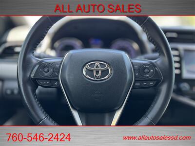 2020 Toyota Camry Hybrid SE   - Photo 19 - Escondido, CA 92029