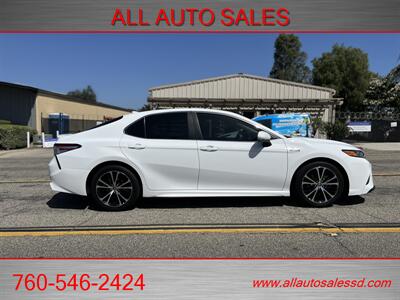 2020 Toyota Camry Hybrid SE   - Photo 6 - Escondido, CA 92029