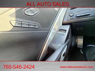 2018 Chevrolet Corvette Stingray   - Photo 33 - Escondido, CA 92029