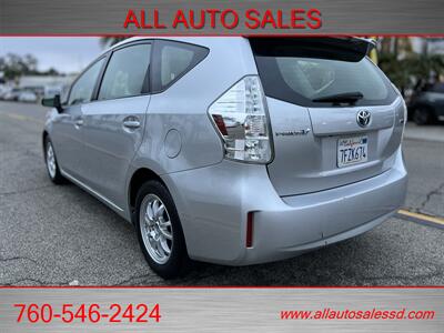 2014 Toyota Prius v Three   - Photo 6 - Escondido, CA 92029