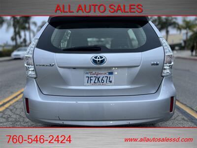 2014 Toyota Prius v Three   - Photo 7 - Escondido, CA 92029