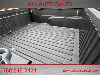 2019 Toyota Tacoma SR5 V6   - Photo 18 - Escondido, CA 92029