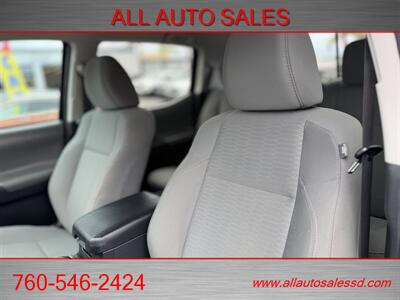 2019 Toyota Tacoma SR5 V6   - Photo 22 - Escondido, CA 92029