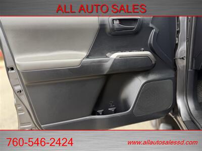 2019 Toyota Tacoma SR5 V6   - Photo 27 - Escondido, CA 92029