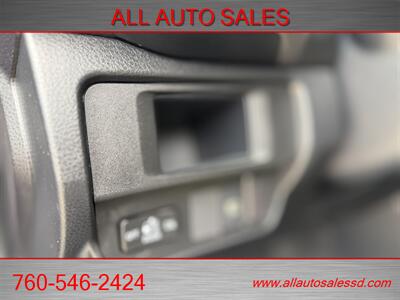 2019 Toyota Tacoma SR5 V6   - Photo 21 - Escondido, CA 92029