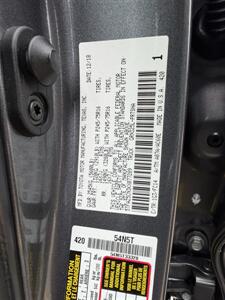 2019 Toyota Tacoma SR5 V6   - Photo 32 - Escondido, CA 92029