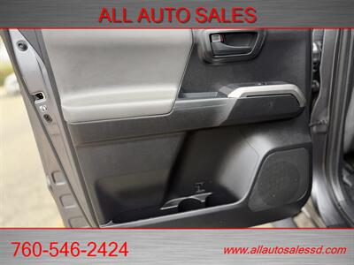 2019 Toyota Tacoma SR5 V6   - Photo 29 - Escondido, CA 92029