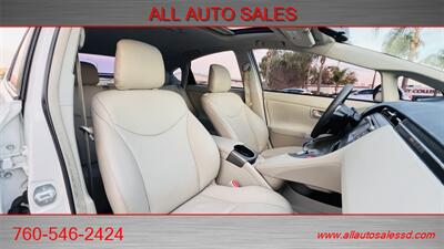 2015 Toyota Prius Four   - Photo 18 - Escondido, CA 92029