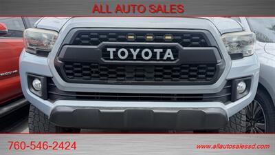 2019 Toyota Tacoma TRD Sport - Photo 2 - Escondido, CA 92029