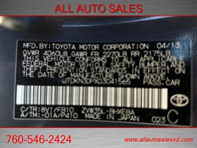 2013 Toyota Prius Plug-in Hybrid   - Photo 34 - Escondido, CA 92029