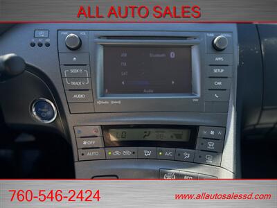 2013 Toyota Prius Plug-in Hybrid   - Photo 16 - Escondido, CA 92029