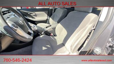 2013 Toyota Prius Plug-in Hybrid   - Photo 24 - Escondido, CA 92029