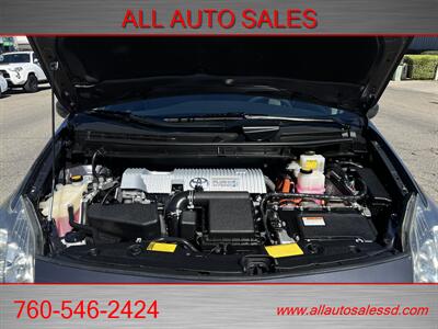2013 Toyota Prius Plug-in Hybrid   - Photo 33 - Escondido, CA 92029